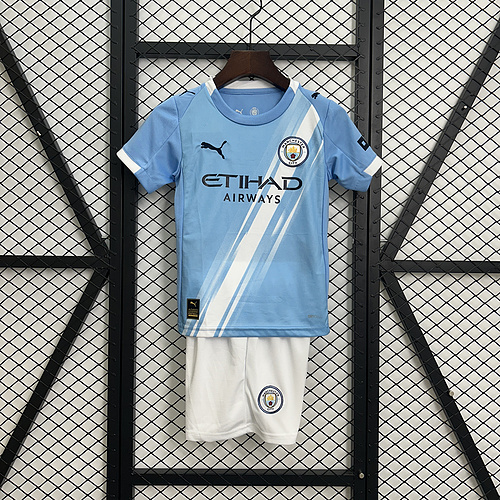 25-26 kids Manchester City home size- 16-28